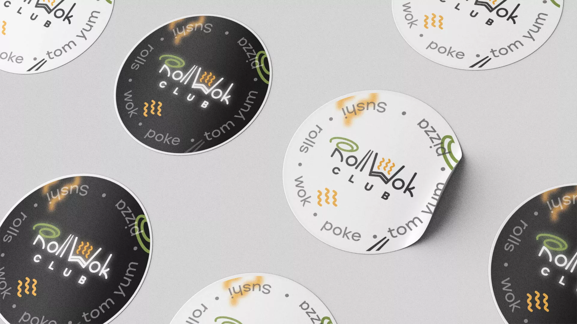 Разработка наклеек для суши-бара «Roll Wok Club» в Шахтах